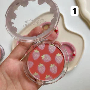 Alternative view of رژ گونه توت‌فرنگی هدا موجی