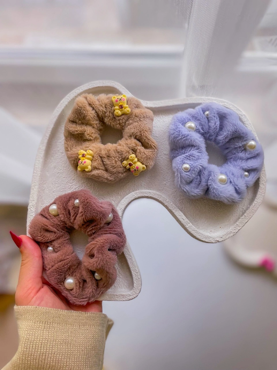 کش اسکرانچی | مدلهای پشمی، پیچازی شاینی و پارچهای - Image 3