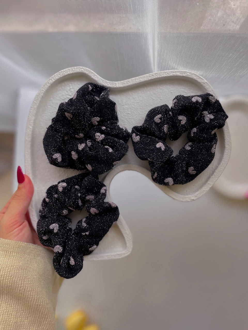 کش اسکرانچی | مدلهای پشمی، پیچازی شاینی و پارچهای - Image 5