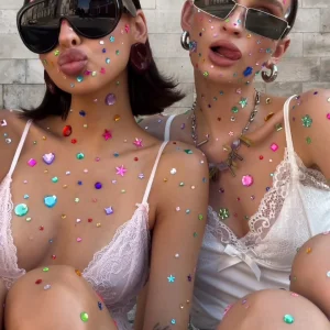نگین ژورنالی مو و بدن